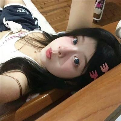 死于独特海报